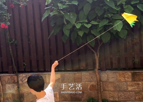 兒童簡易風(fēng)箏制作方法 用彩紙做小鳥風(fēng)箏做法 -  rpnrmr.com
