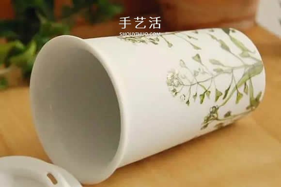 她們把家里的杯碟畫(huà)成畫(huà) 將每一天都過(guò)成詩(shī)！ -  rpnrmr.com