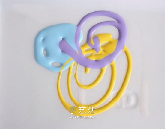 用紅酒瓶塞畫花 可愛紙花裝飾品手工制作方法 -  rpnrmr.com