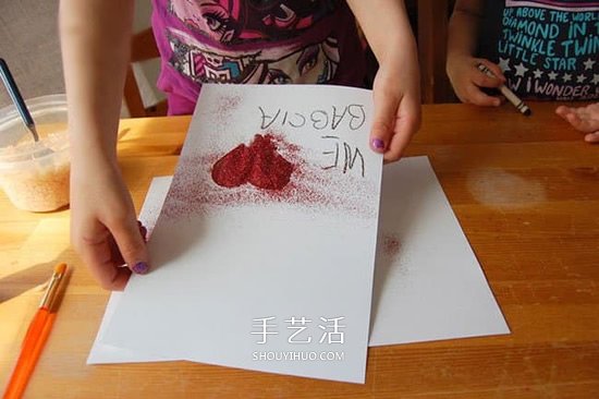 最簡單的母親節(jié)愛心卡片 小班孩子也能搞定！ -  rpnrmr.com