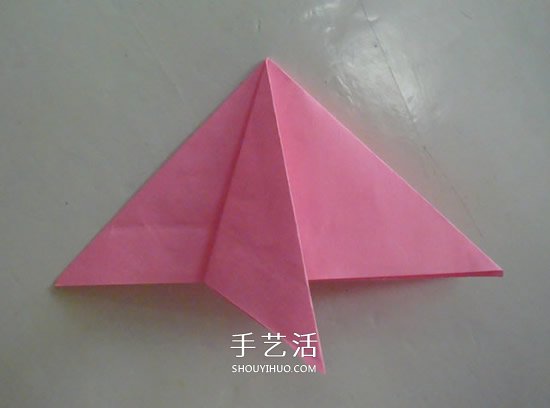 幼兒園小班折紙教程 簡(jiǎn)單折一條熱帶小魚折法 -  rpnrmr.com