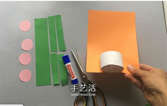 致敬頑強的仙人掌！用卷紙芯做仙人掌粘貼畫 -  rpnrmr.com