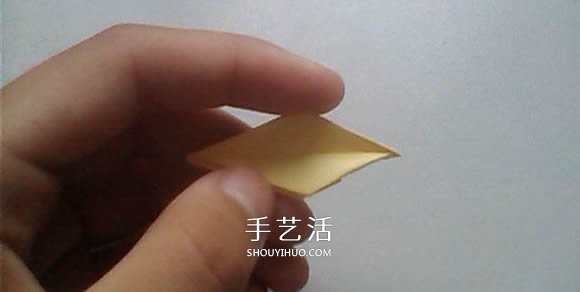 婚禮上的用花 立體百合的折紙方法圖解過(guò)程 -  rpnrmr.com
