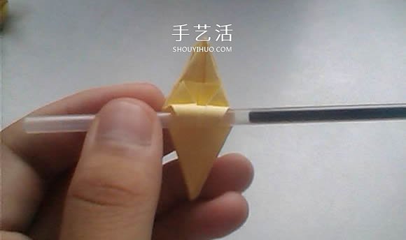 婚禮上的用花 立體百合的折紙方法圖解過(guò)程 -  rpnrmr.com