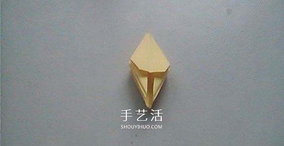 婚禮上的用花 立體百合的折紙方法圖解過(guò)程 -  rpnrmr.com