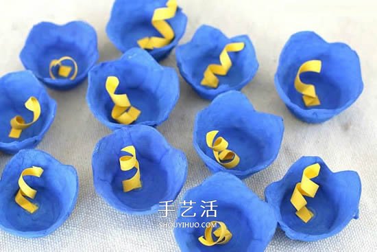 美麗的藍色花朵 用雞蛋托手工制作立體風信子 -  rpnrmr.com