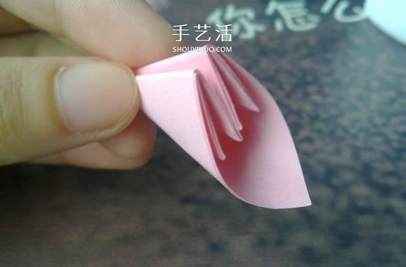 肯定學(xué)得會(huì)！超簡單五瓣櫻花的折紙方法步驟 -  rpnrmr.com