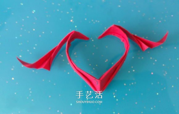 自帶翅膀會飛的心 手工折愛心翅膀的折法圖解 -  rpnrmr.com