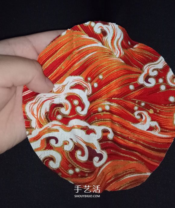 瞅瞅帶你做：用一點(diǎn)點(diǎn)布和牙簽給娃娃做小傘 -  rpnrmr.com