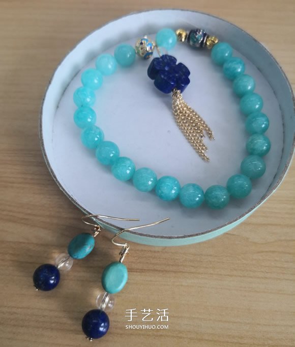 她是室內(nèi)設(shè)計(jì)師 這里是她閑暇時(shí)做的串珠手鏈 -  rpnrmr.com