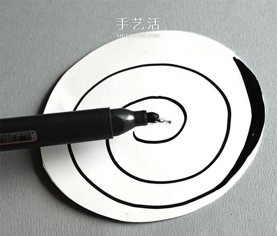 只要幾分鐘！用卡紙做簡易陀螺玩具的方法 -  rpnrmr.com