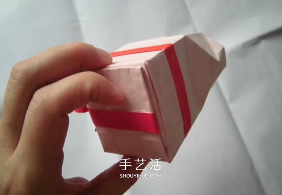 只用一張紙！折紙蝴蝶結(jié)禮品盒的圖解步驟 -  rpnrmr.com