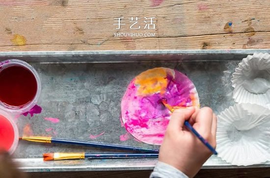 雞蛋托和蛋糕紙廢物利用 手工做美麗康乃馨 -  rpnrmr.com