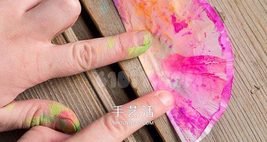 雞蛋托和蛋糕紙廢物利用 手工做美麗康乃馨 -  rpnrmr.com