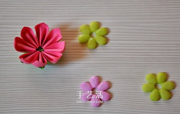 簡單又很漂亮的紙花 手工八瓣花的折紙圖解 -  rpnrmr.com