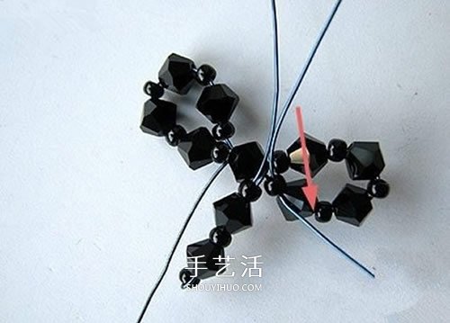 簡(jiǎn)單入門(mén)容易學(xué)！手工串珠蝴蝶戒指的做法 -  rpnrmr.com