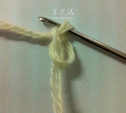 毛線編織蓮花胸針的方法 鉤針荷花胸花的編法 -  rpnrmr.com