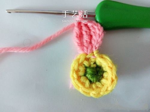 超可愛(ài)毛線小花的鉤法 鉤針編織六瓣花圖解 -  rpnrmr.com
