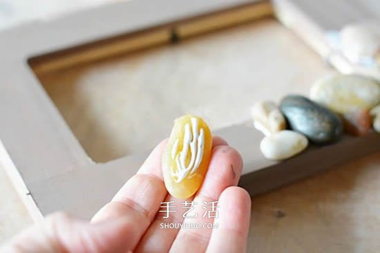 自制父親節(jié)禮物相框 用石頭改造相框的方法 -  rpnrmr.com