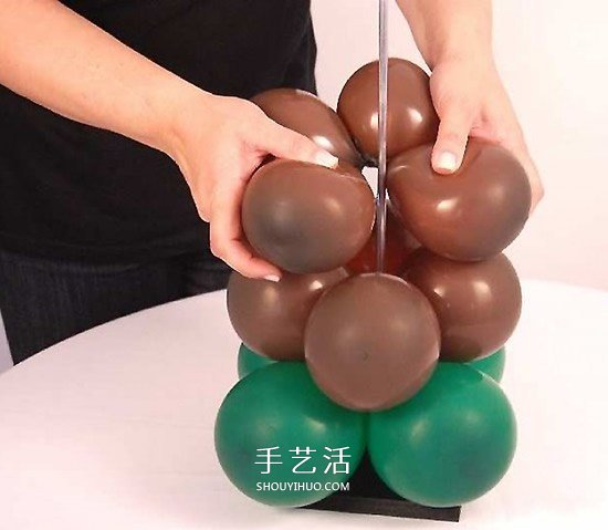 氣球造型大樹手工制作 植樹節(jié)用氣球做大樹 -  rpnrmr.com
