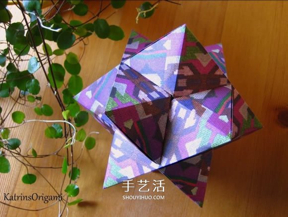 拼紙制作花球的方法 立體星星的折疊步驟 -  rpnrmr.com