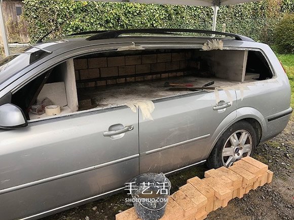 DIY舊汽車披薩烤爐 用平凡物品創(chuàng)造不凡樂趣 -  rpnrmr.com