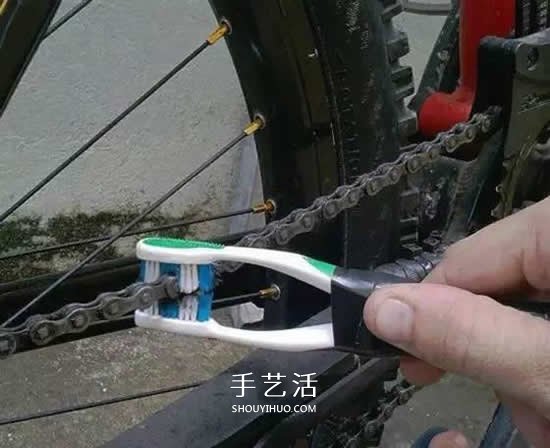 舊牙刷變廢為寶！生活中廢舊牙刷的用處大全 -  rpnrmr.com