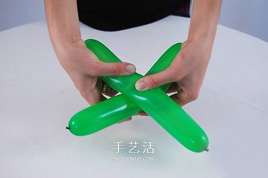 氣球造型椰子樹的做法 用氣球手工制作椰子樹 -  rpnrmr.com
