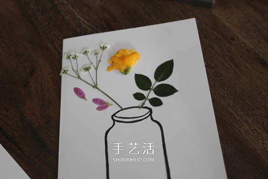自制母親節(jié)壓花卡片 用干花做賀卡的方法圖解 -  rpnrmr.com