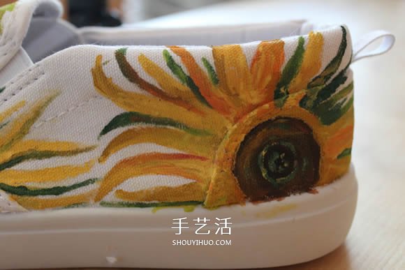 帆布鞋怎么畫的教程 把梵高的向日葵畫到鞋上 -  rpnrmr.com