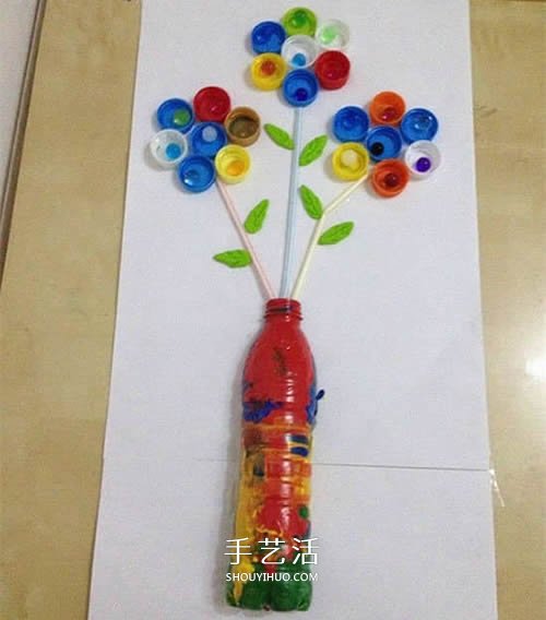 幼兒園瓶蓋小制作 用瓶蓋拼貼美麗的插花畫 -  rpnrmr.com