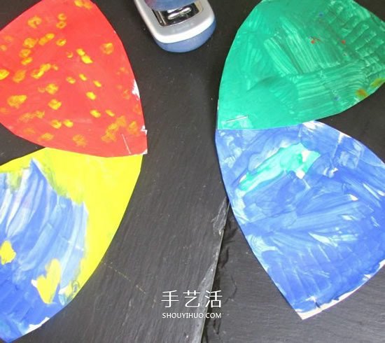 幼兒園紙盤蝴蝶的做法 卷紙筒手工制作蝴蝶 -  rpnrmr.com