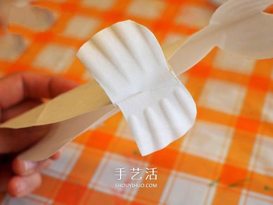 幼兒園用紙盤(pán)手工制作小魚(yú)的方法教程 -  rpnrmr.com