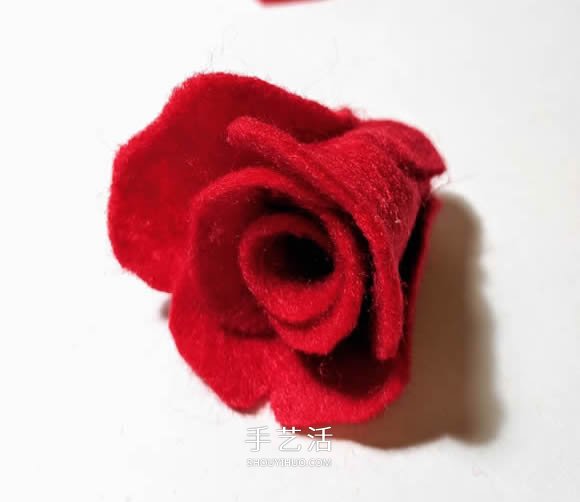超多毛氈布花的制作方法 DIY美麗的花環(huán)頭飾 -  rpnrmr.com