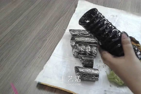 卷紙筒保鮮膜筒廢物利用 手工制作多孔筆筒 -  rpnrmr.com