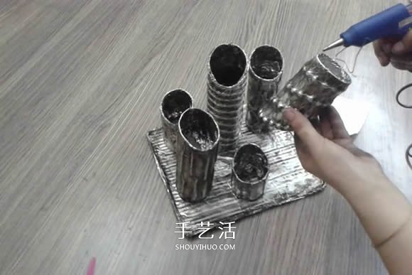 卷紙筒保鮮膜筒廢物利用 手工制作多孔筆筒 -  rpnrmr.com