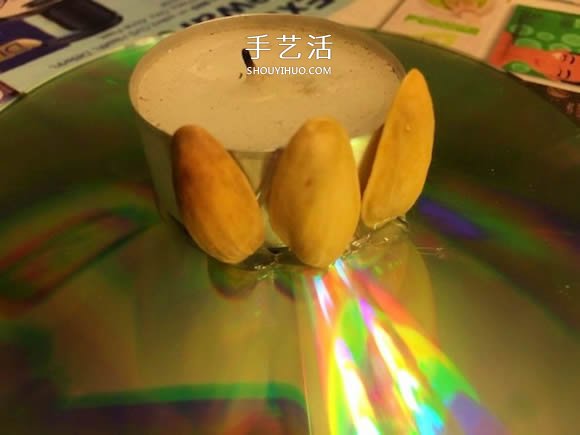 用開心果殼手工制作花朵和蓮花燭臺的方法 -  rpnrmr.com