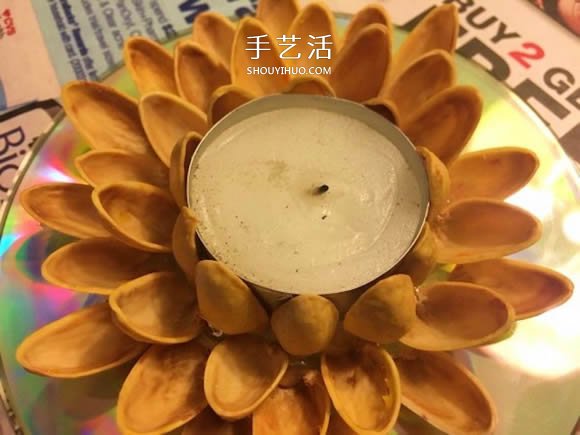 用開心果殼手工制作花朵和蓮花燭臺的方法 -  rpnrmr.com