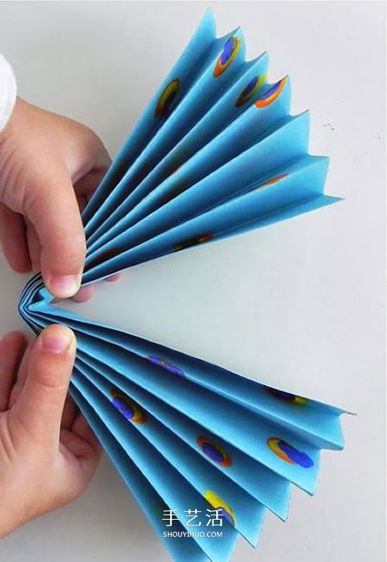 幼兒園手工制作孔雀開屏的方法圖解教程 -  rpnrmr.com