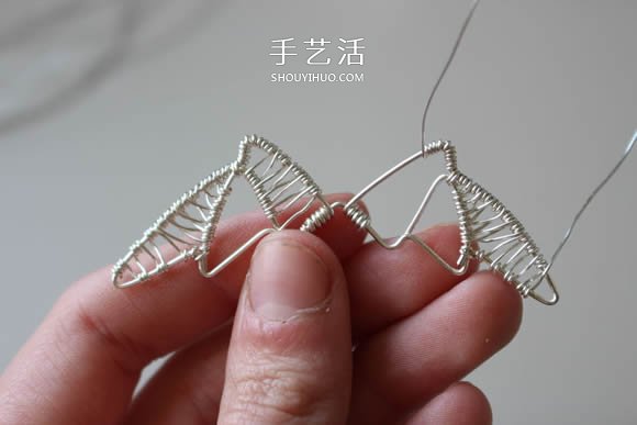 金屬絲DIY制作龍之翼項(xiàng)鏈墜的方法圖解教程 -  rpnrmr.com