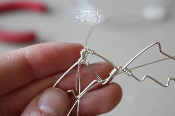 金屬絲DIY制作龍之翼項(xiàng)鏈墜的方法圖解教程 -  rpnrmr.com