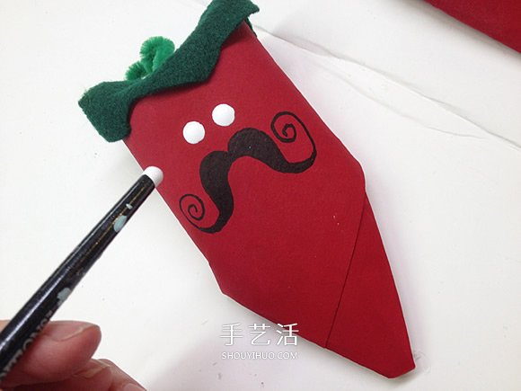 幼兒園卷紙筒廢物利用 手工制作大胡子紅辣椒 -  rpnrmr.com