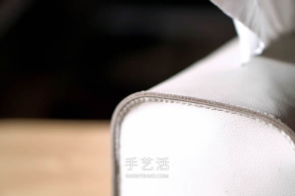 自制簡約時尚皮革紙巾盒的手工制作教程 -  rpnrmr.com