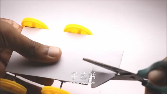 自制電動(dòng)馬達(dá)小汽車(chē)的制作方法超簡(jiǎn)單 -  rpnrmr.com