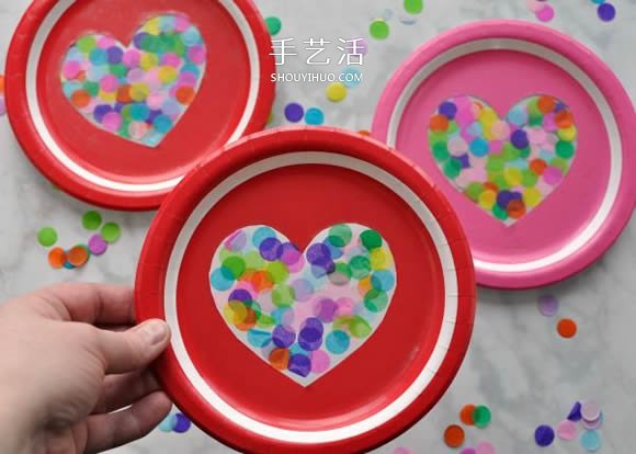 用紙盤做情人節(jié)愛心掛飾 簡單幾步就完成！ -  rpnrmr.com