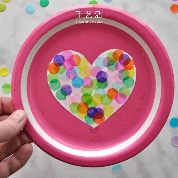 用紙盤做情人節(jié)愛心掛飾 簡單幾步就完成！ -  rpnrmr.com