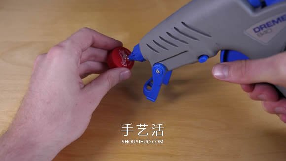 可樂瓶科技小制作 DIY橡皮筋動(dòng)力飛機(jī)的方法 -  rpnrmr.com