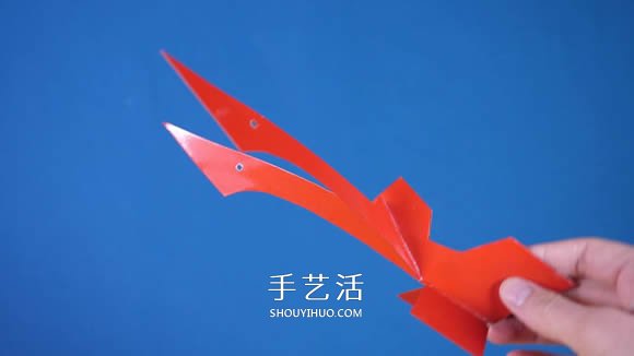 可樂瓶科技小制作 DIY橡皮筋動(dòng)力飛機(jī)的方法 -  rpnrmr.com
