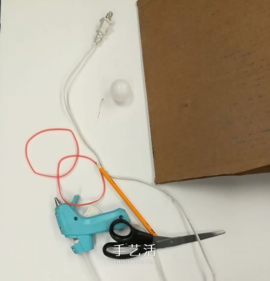 硬紙板手工制作乒乓球彈射器玩具的方法 -  rpnrmr.com