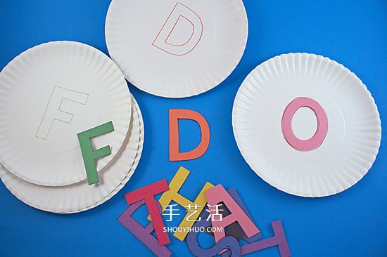 自制益智小玩具 讓孩子玩字母匹配游戲！ -  rpnrmr.com